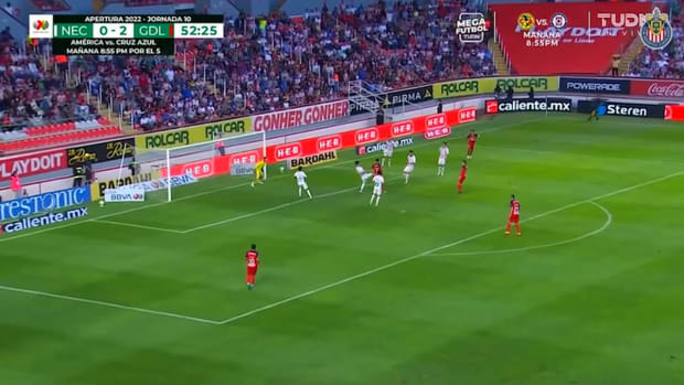 Beltrán's nice volley inside the box vs Necaxa
